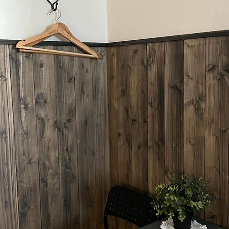 Kihnu Sadama Oeoemaja Guesthouse Lemsi Екстериор снимка