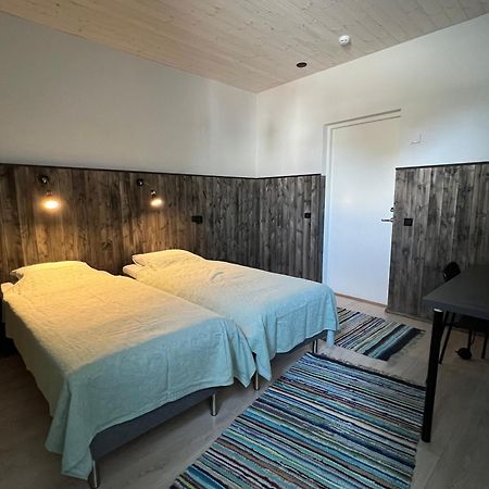 Kihnu Sadama Oeoemaja Guesthouse Lemsi Екстериор снимка
